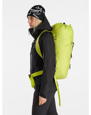 Arc'teryx Retkeilyreput Alpha FL 30 Treeline Outdoors