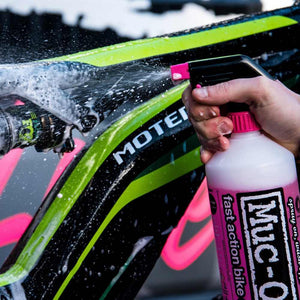 Muc-Off Pyörän pesuaineet Nano Tech Bike Cleaner Treeline Outdoors