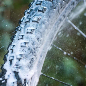 Muc-Off Pyörän pesuaineet Nano Tech Bike Cleaner Treeline Outdoors