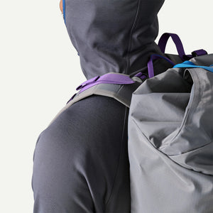 Patagonia Hupparit R1 Ultralight Hoody Men's Treeline Outdoors