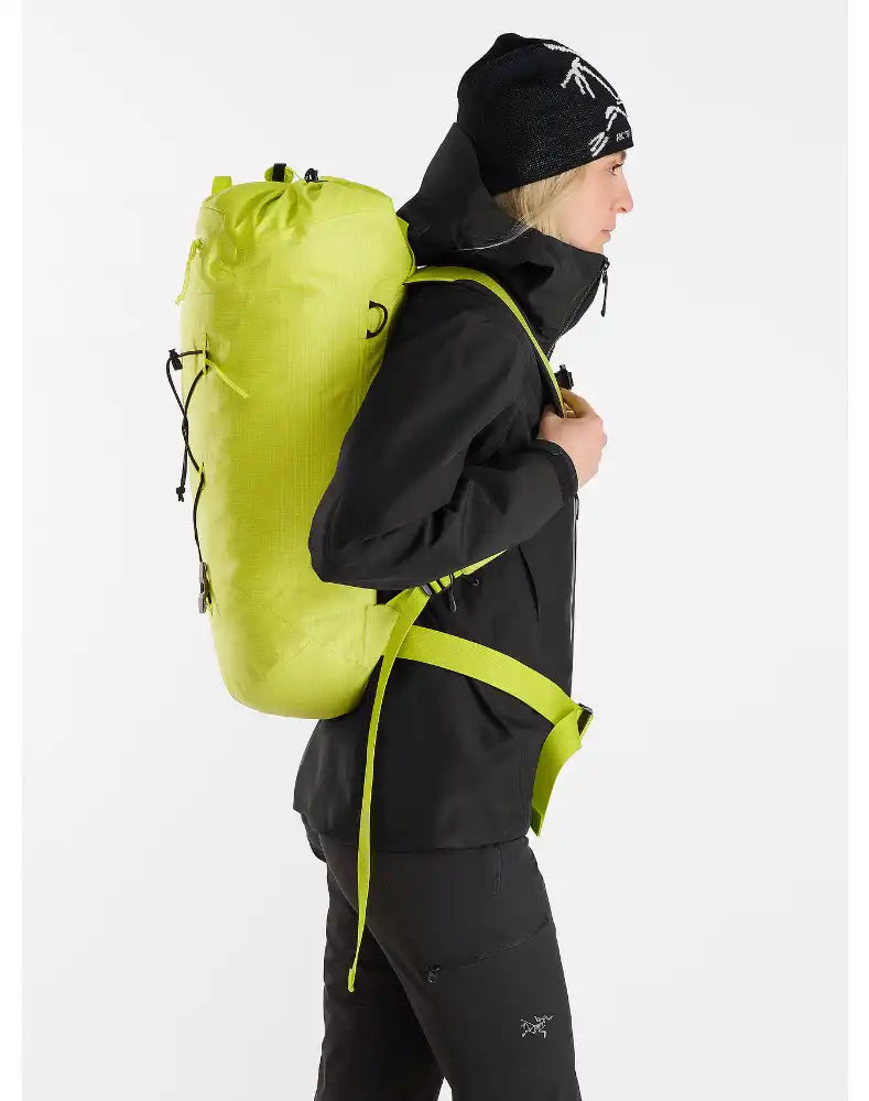 Arc'teryx Retkeilyreput Alpha FL 30 Treeline Outdoors