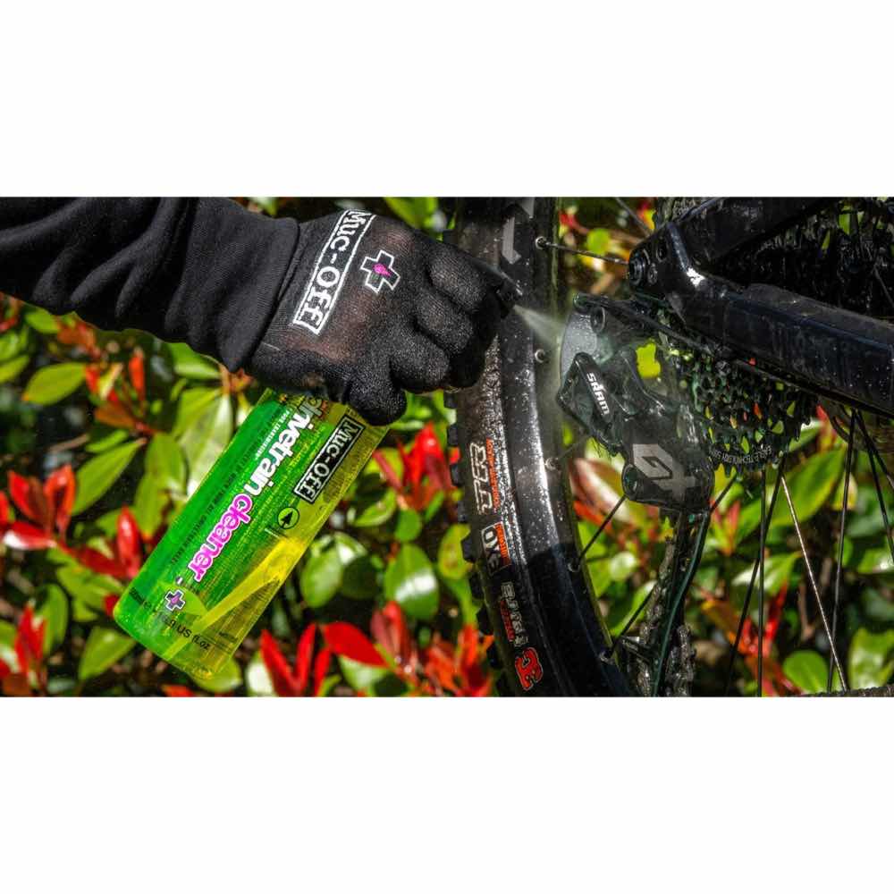 Muc-Off Pyörän pesuaineet Bio Drivetrain Cleaner Treeline Outdoors