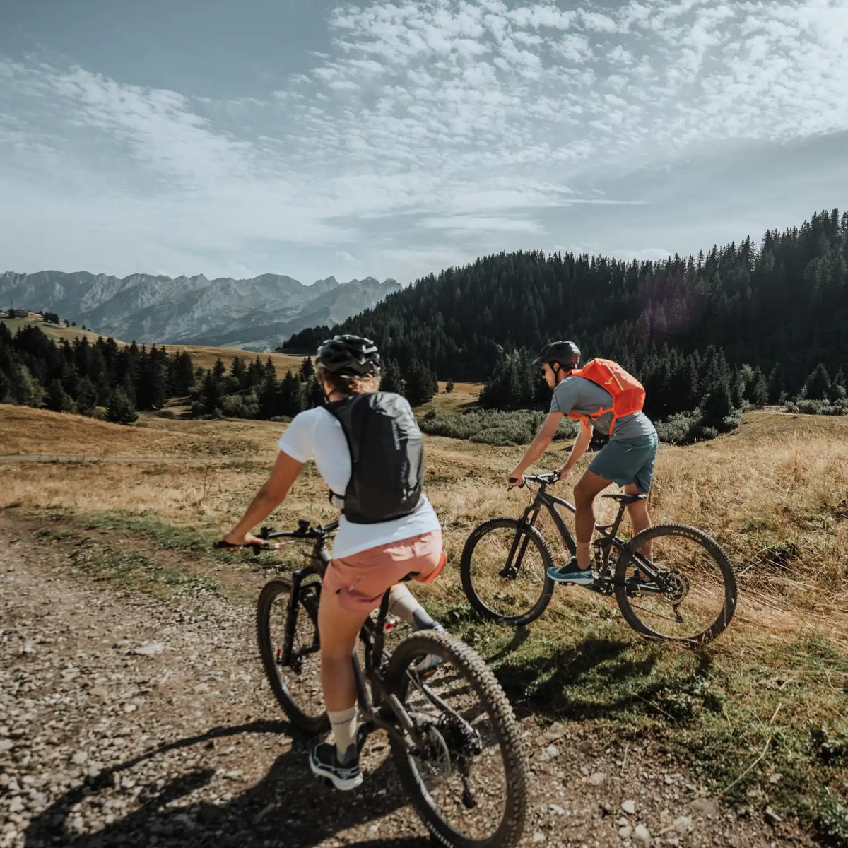 Salomon  Cross 12 Treeline Outdoors