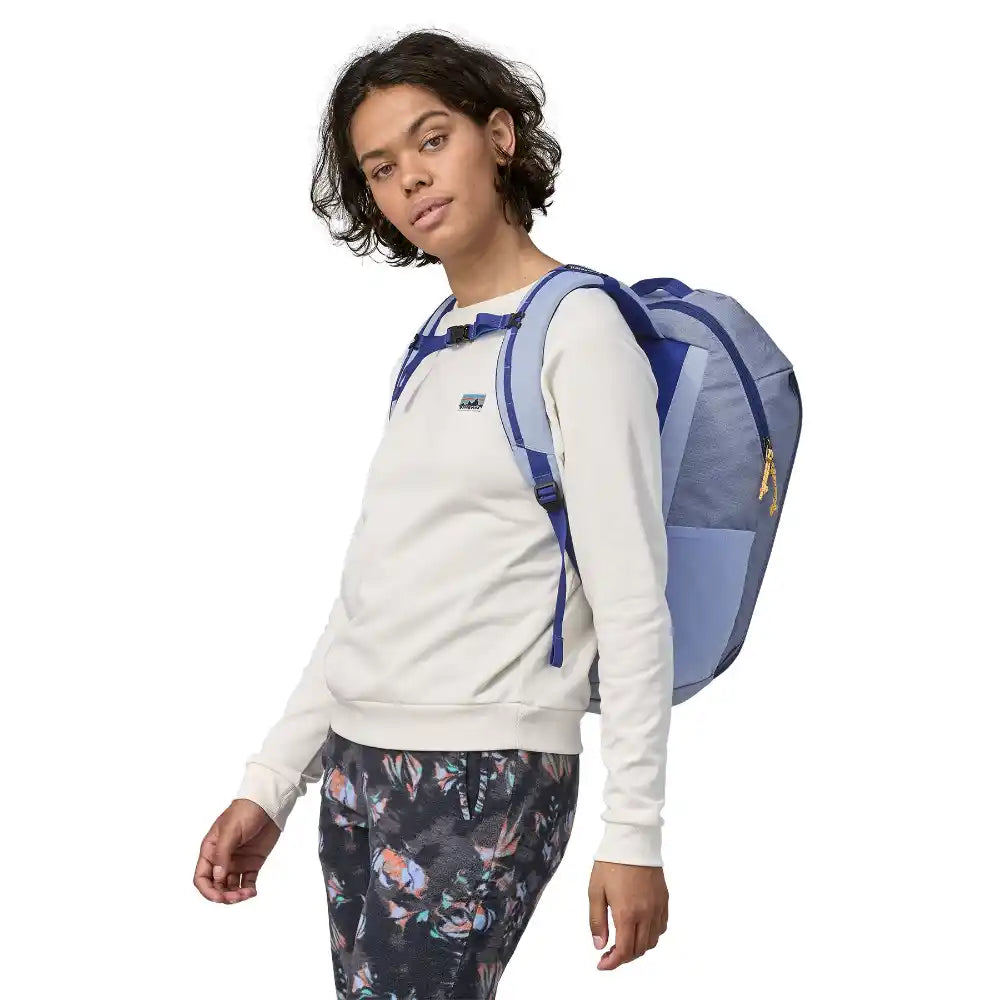 Patagonia Päiväreput Black Hole Pack 25L Treeline Outdoors