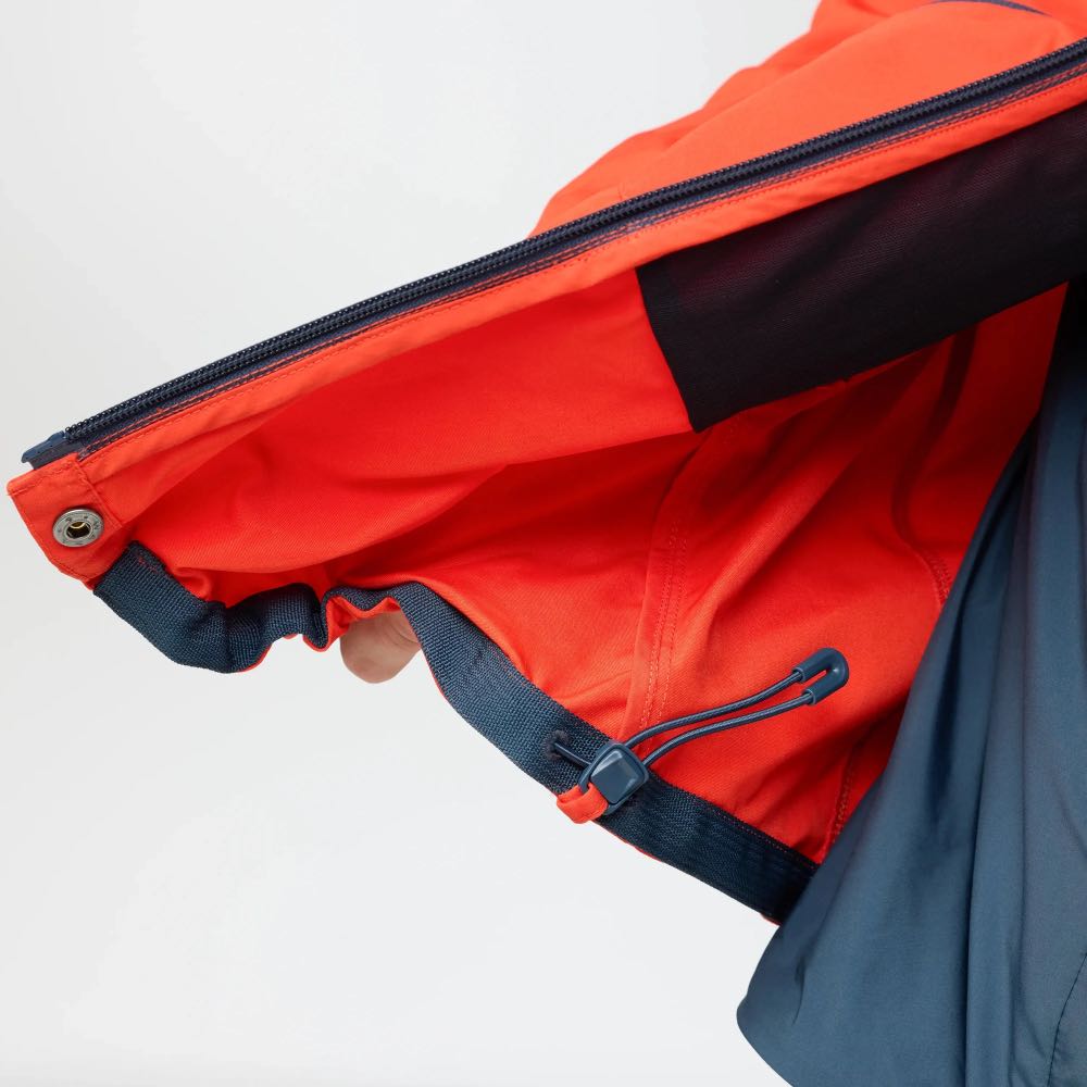 Fjällräven Ulkoilutakit Bergtagen G-1000 Jacket Women's Treeline Outdoors