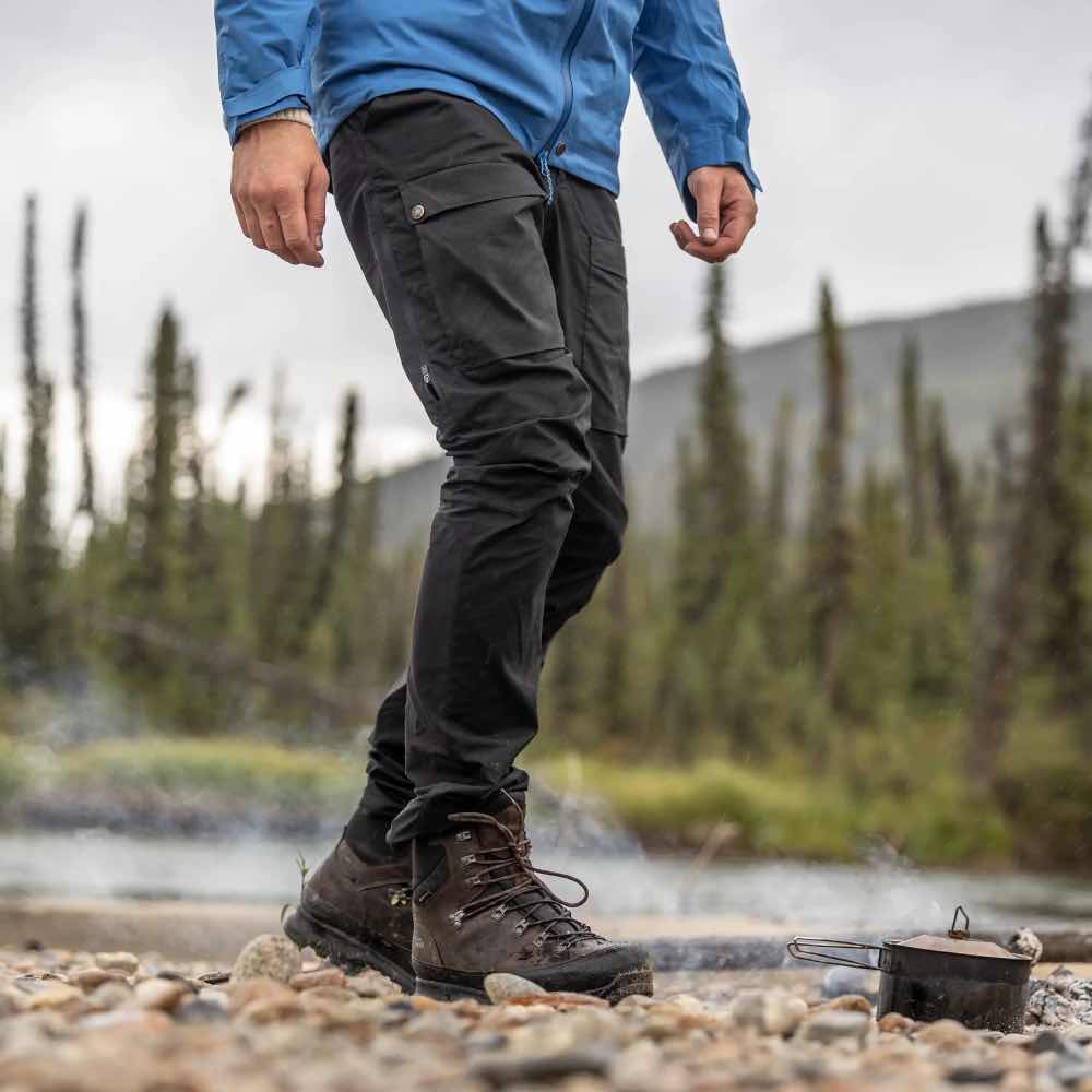 Fjällräven Ulkoiluhousut Abisko Hybrid Trail Trousers Men's Treeline Outdoors