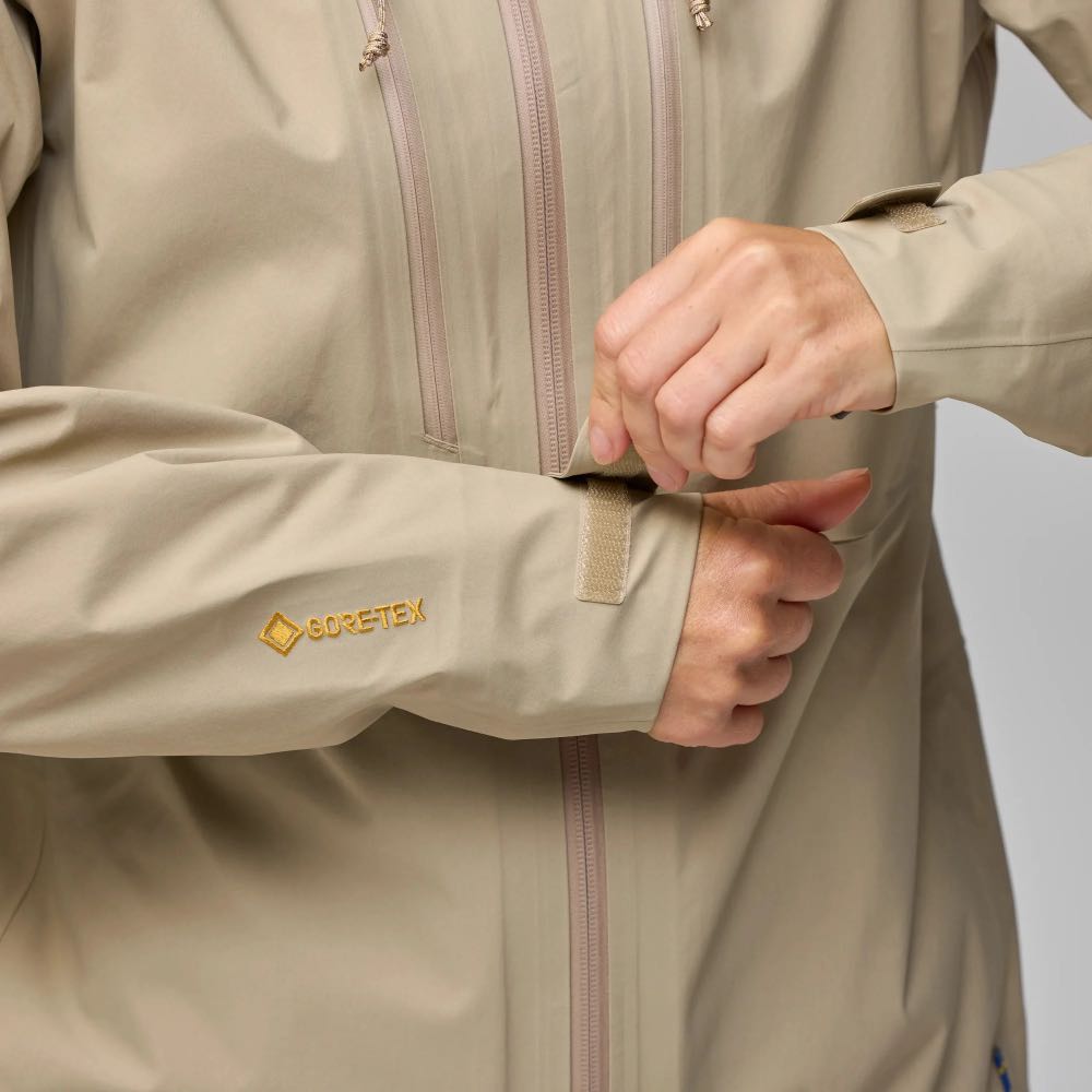 Fjällräven Vedenpitävät kuoritakit Keb GTX Jacket Women's Treeline Outdoors