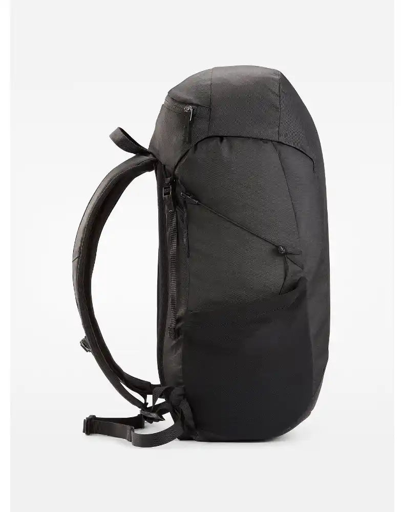 Arc'teryx Päiväreput Mantis 30 Backpack Treeline Outdoors