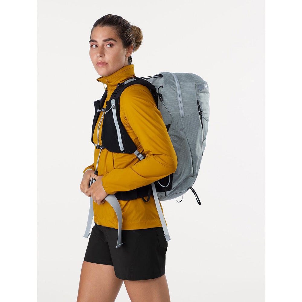 Arc'teryx Reppu Aerios 30 Women's Treeline Outdoors